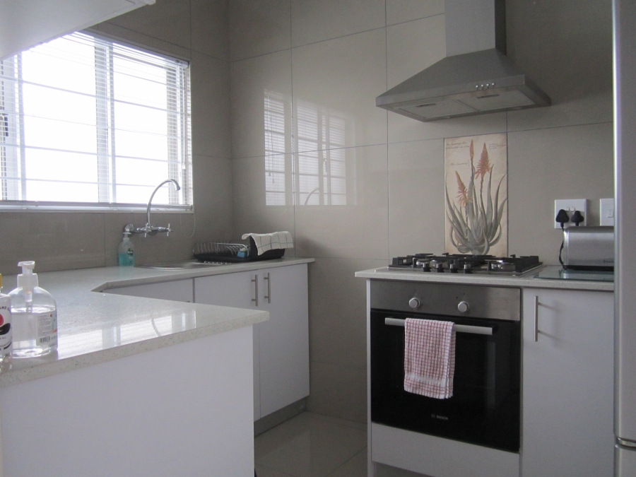 To Let 2 Bedroom Property for Rent in Strand North Western Cape